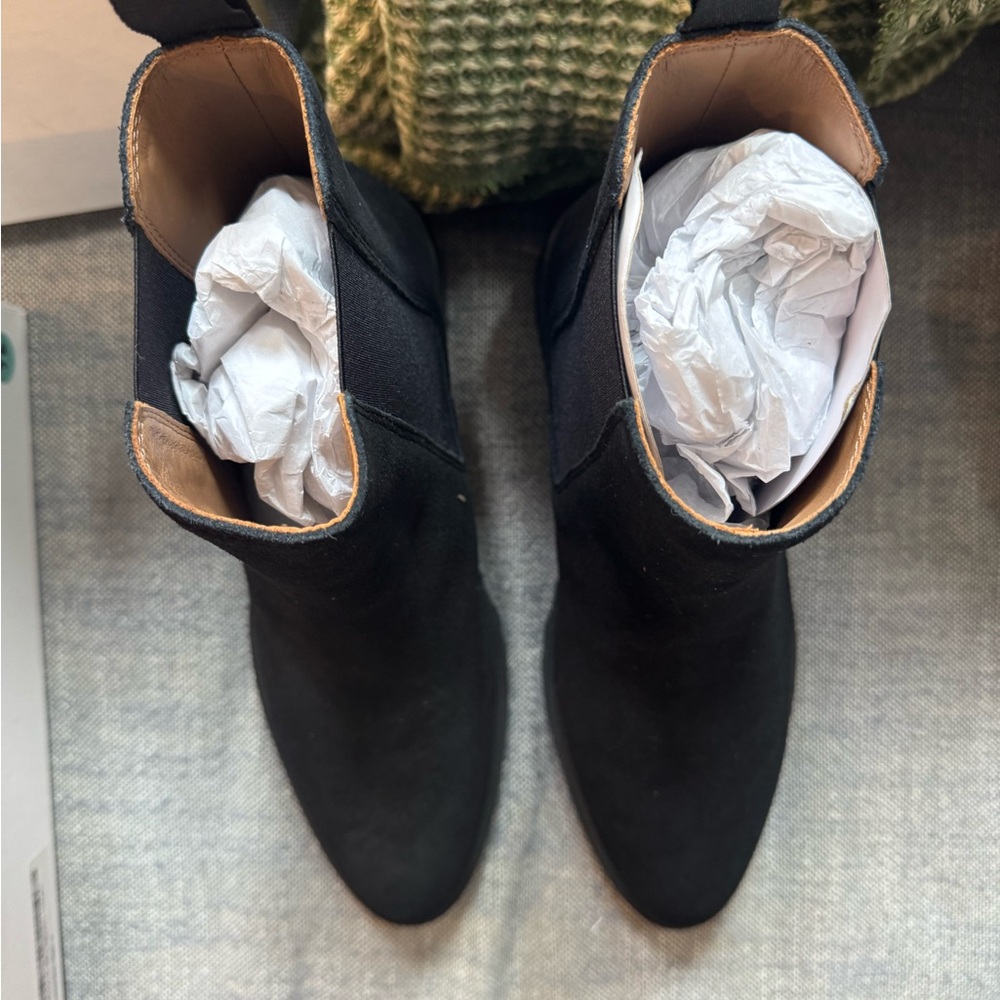 Quince Black Suede Chelsea Boots with Pull Tabs - Picture 4 of 10